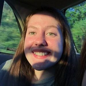 Meet your Posher, Lilly